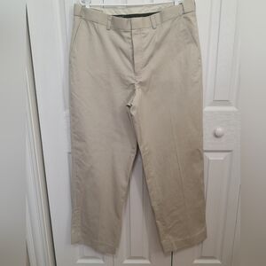 L.L.Bean Comfort Waist Khaki Chino Beige Pants Men’s 36 Classic Flat Front